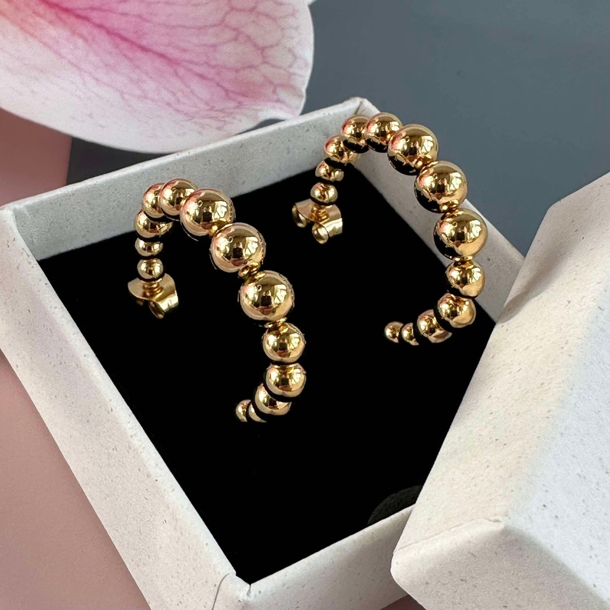 Oorbellen Gunilla 25 mm - 18k verguld