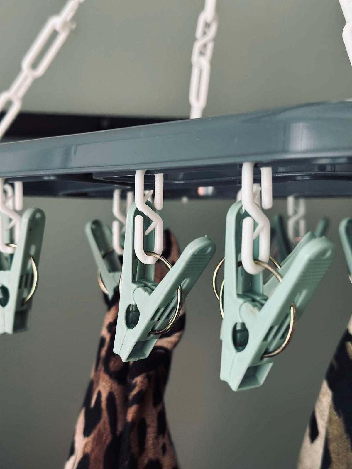 Hanger met klemmen - Green