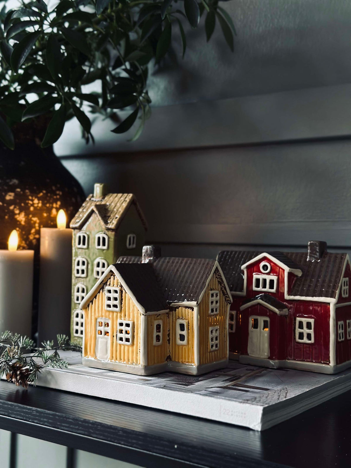 Licht huisje keramiek - geel houten huisje