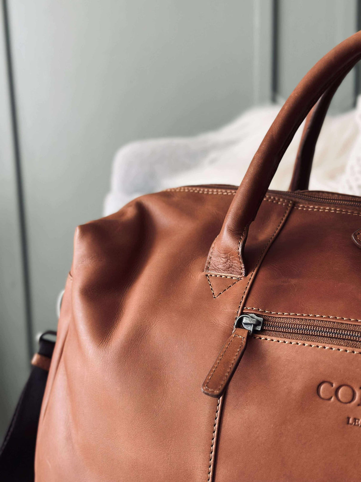 Weekendtas LONDON cognac