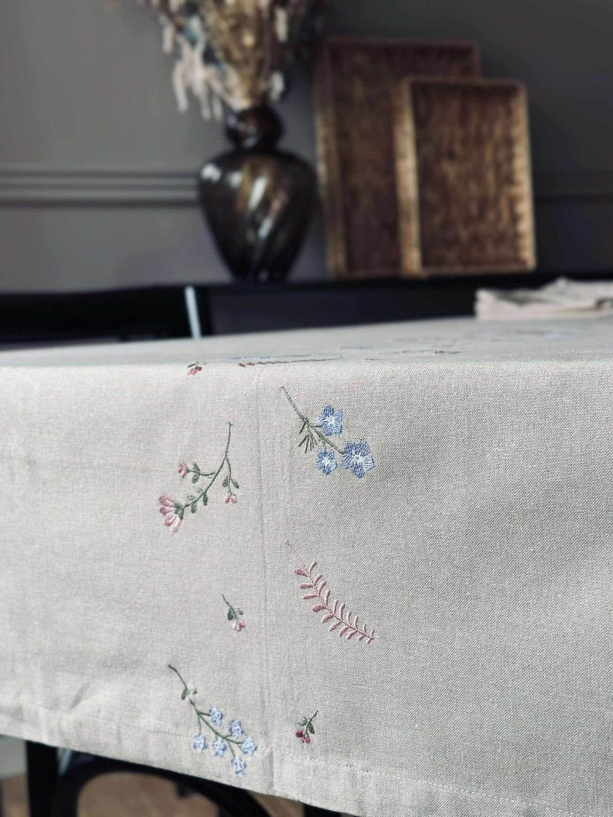 Tafelkleed flower borduurwerk - Linnenlook