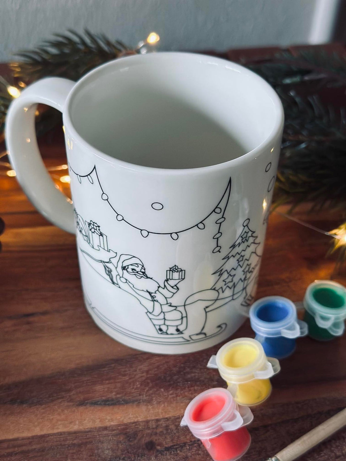 Kerstmok met verf