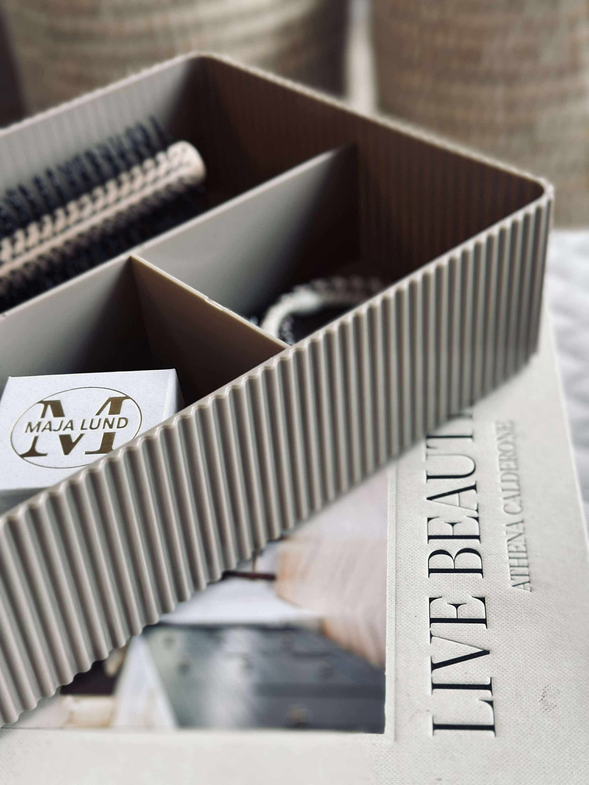 Make-up organizer met vakverdeling - Taupe