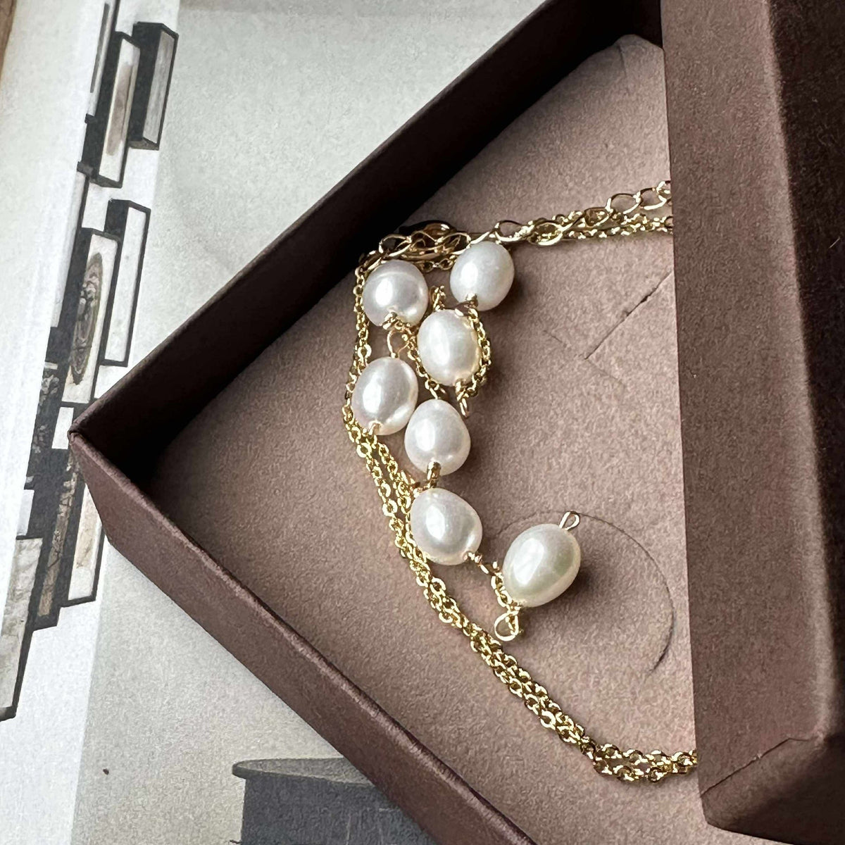 Ketting EMMY - Y-ketting met zoetwaterparels