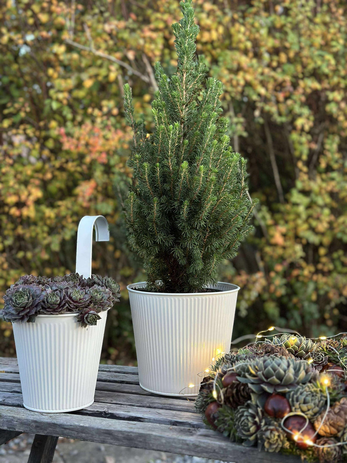 Pot met ribbels en ophanging - Wit