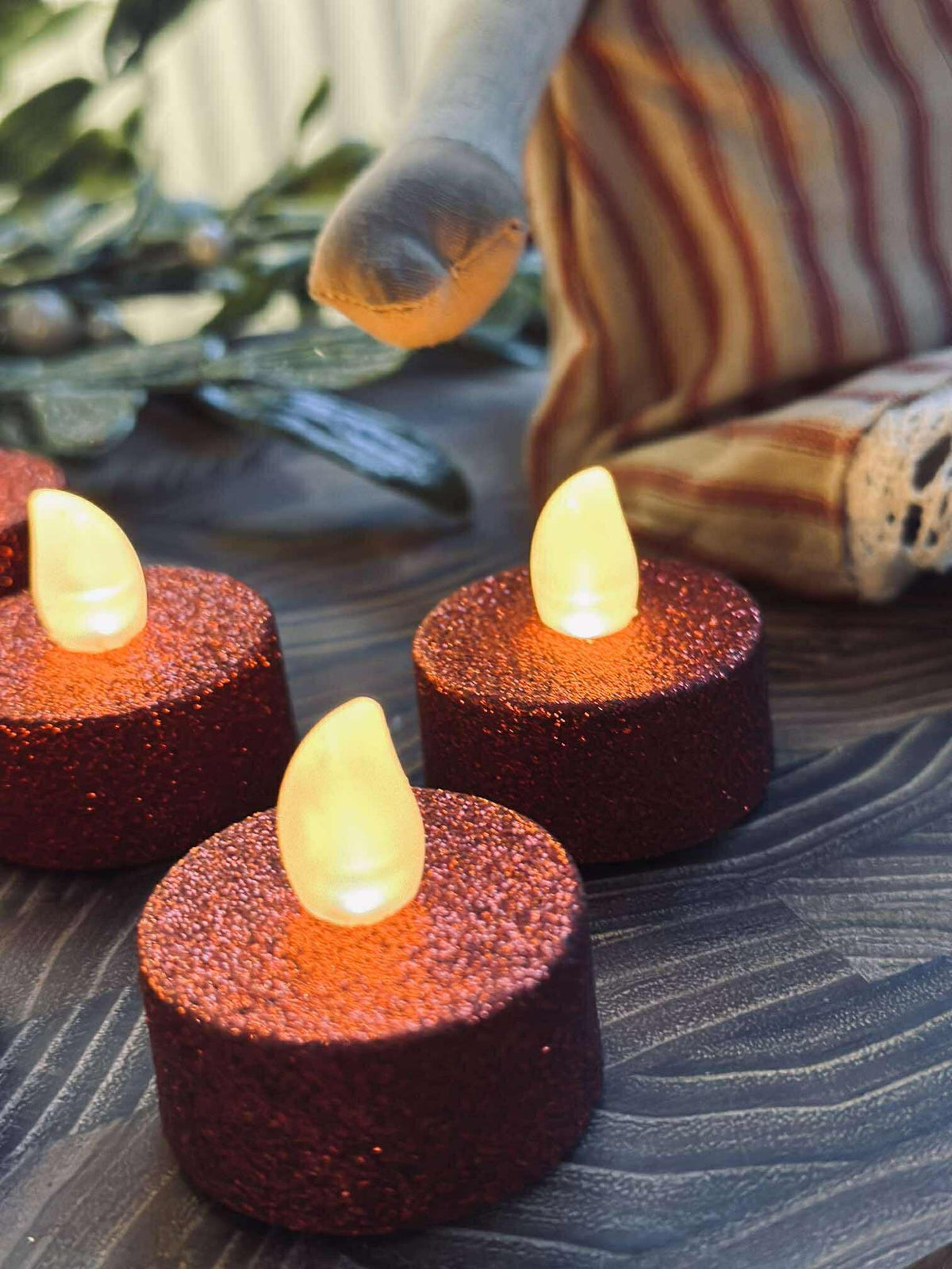 Theelichtjes met led - Rode glitter 6 st.