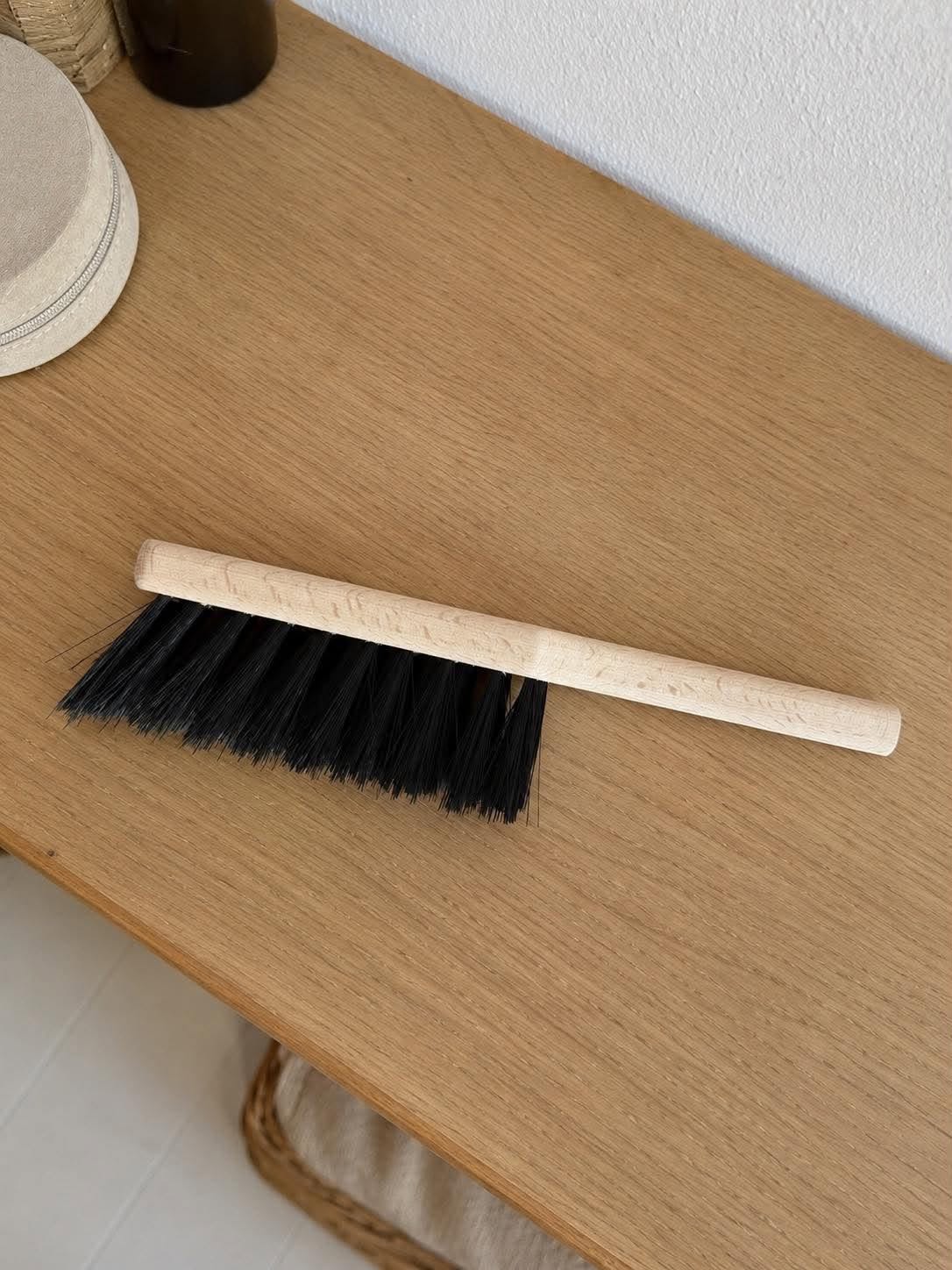 Bezem WOOD 28CM