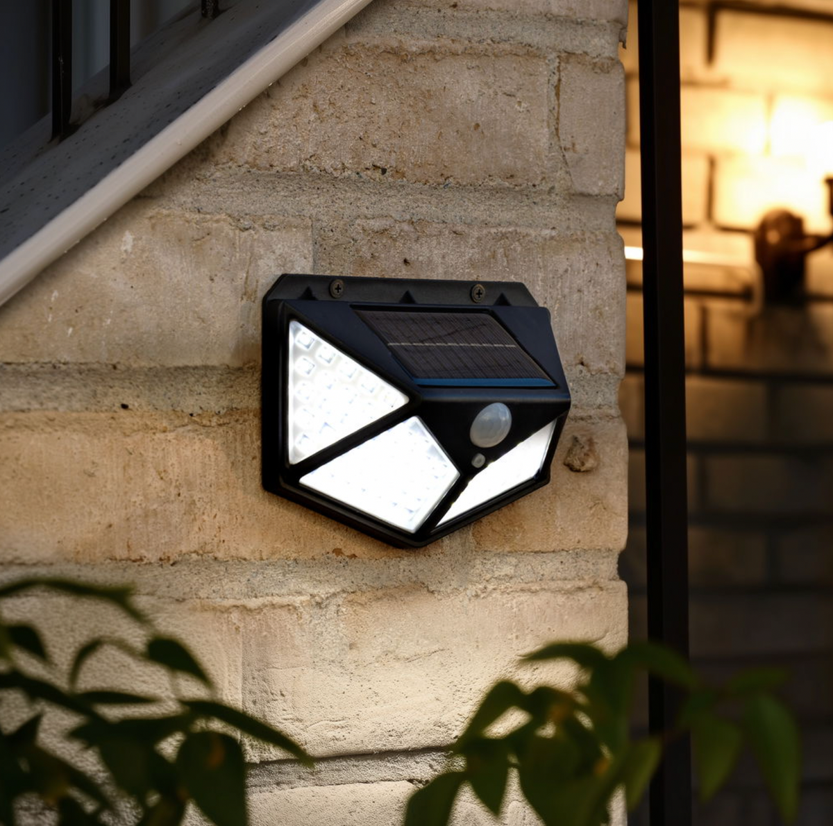 Wandlamp met zonne-energie en bewegingssensor