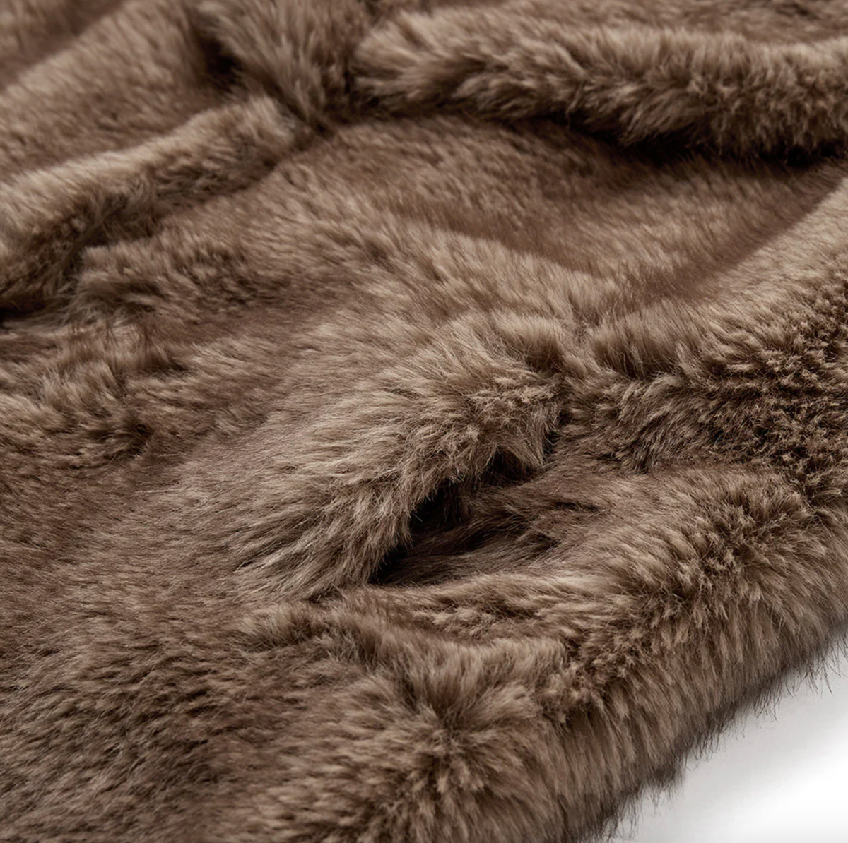 Jas Celine faux fur