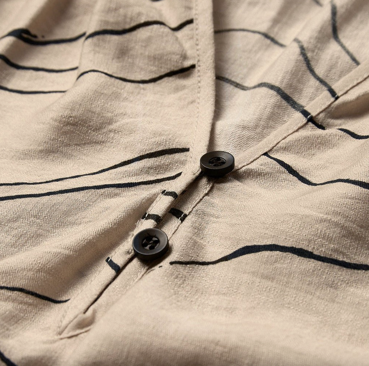 Blouse Evy - Cream Graphic