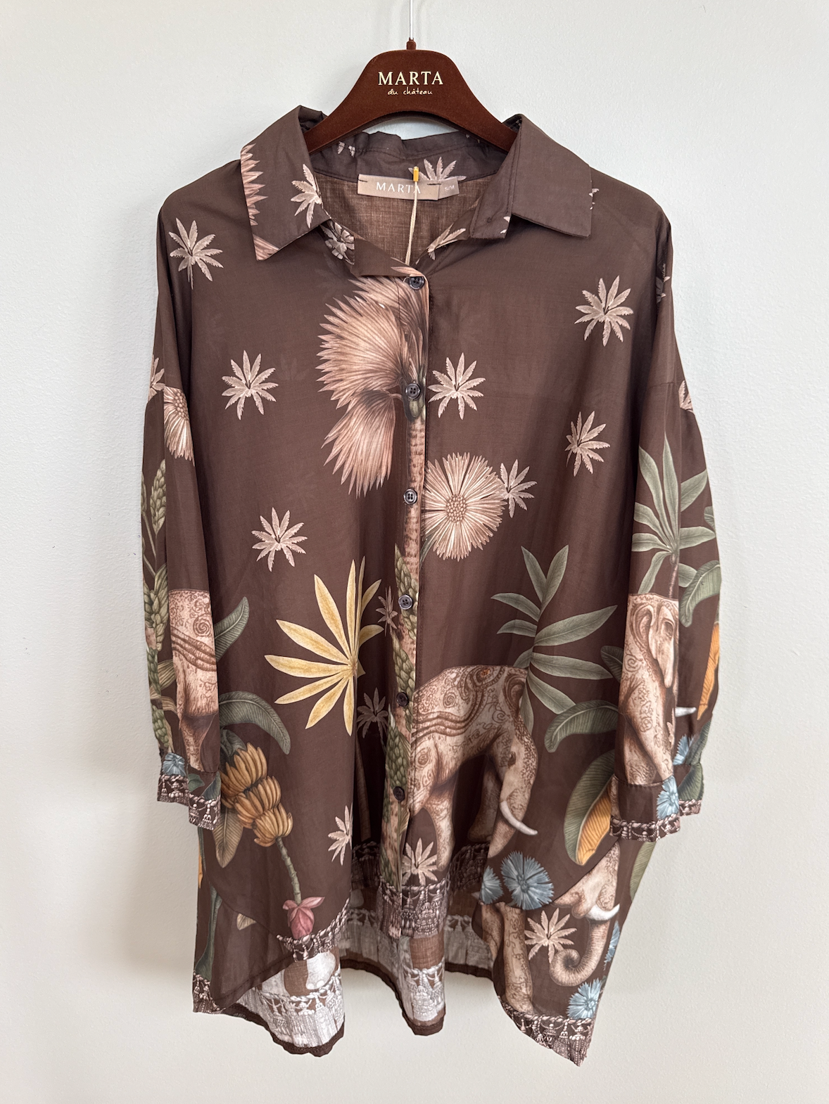 Shirt Lyanna