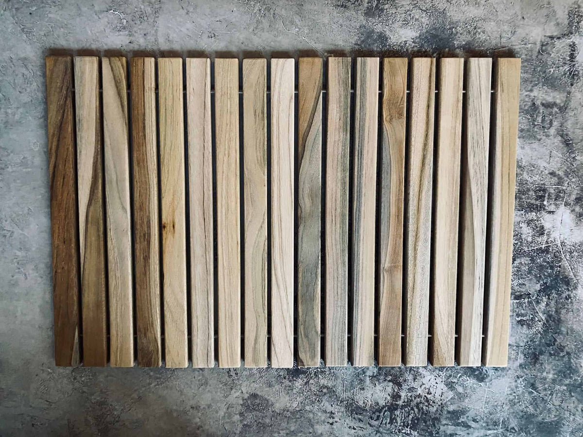 Bademåtte - Teak rulle 40x60 - VIAMAJA.DK