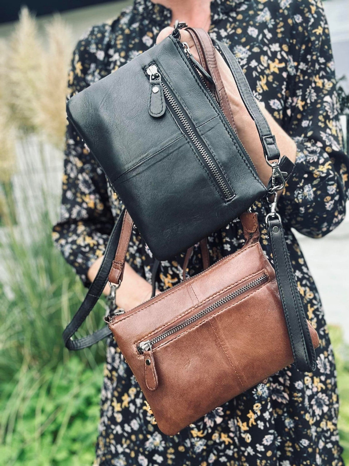 Clutch leather - Dark cognac - VIAMAJA.DK