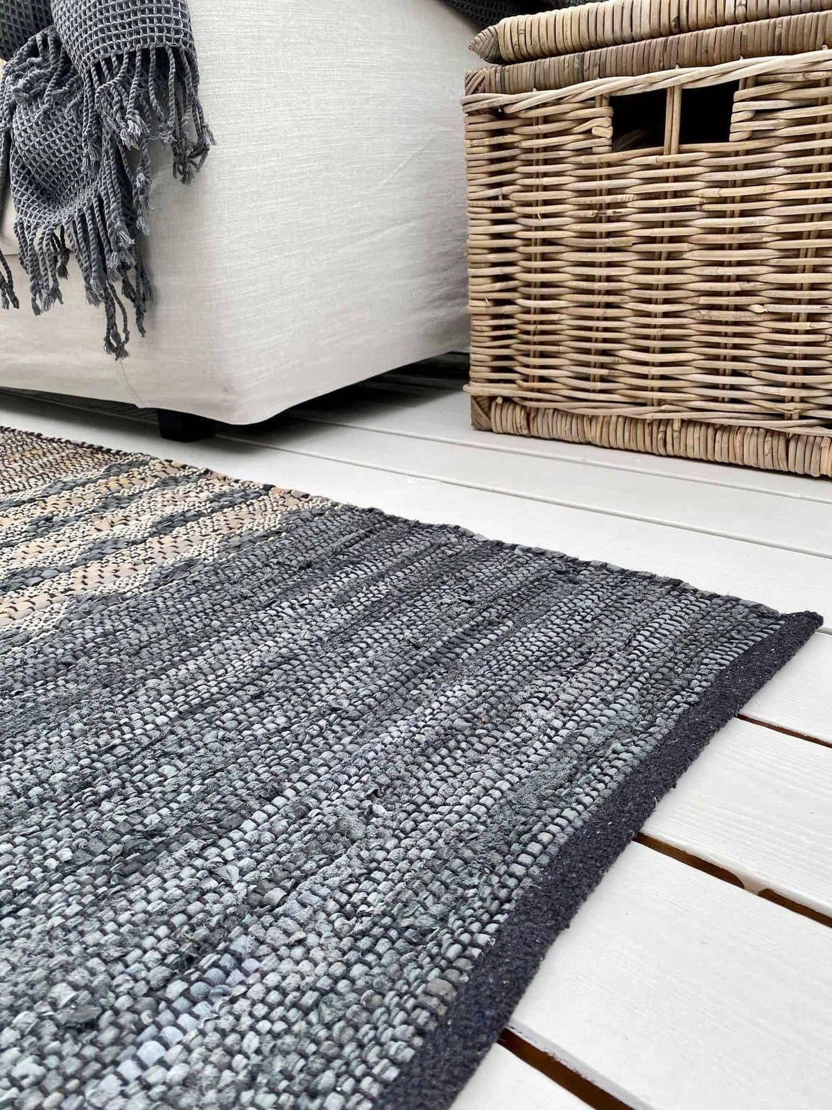 Gulvtæppe i skind - Naturfarvet mønster - 70x200cm - VIAMAJA.DK