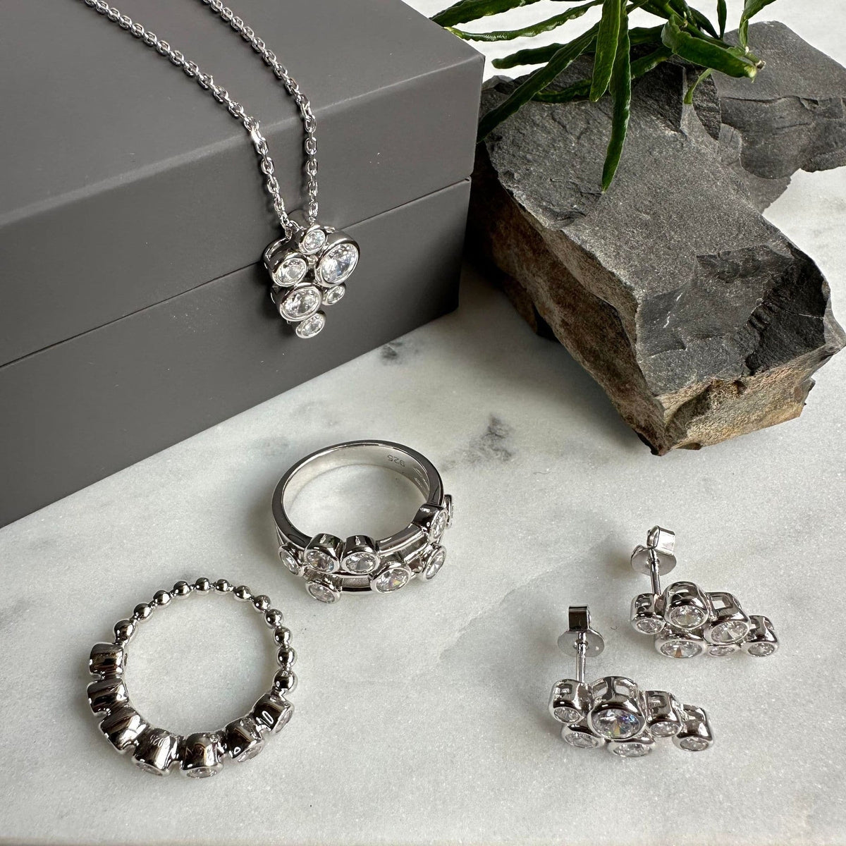 Halskæde Miriam Clear - Sterling Silver - VIAMAJA.DK