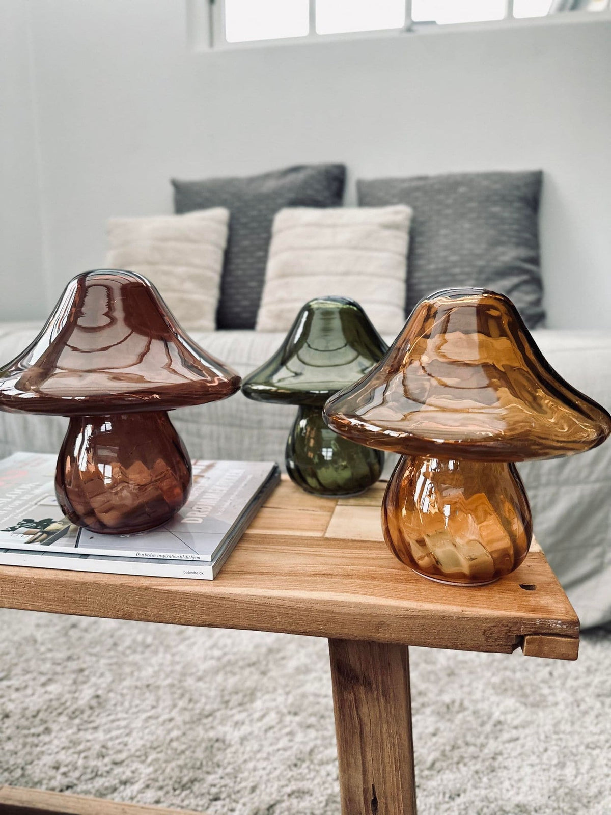MUSHROOM Lampe med LED 18cm – Lys brun - VIAMAJA.DK