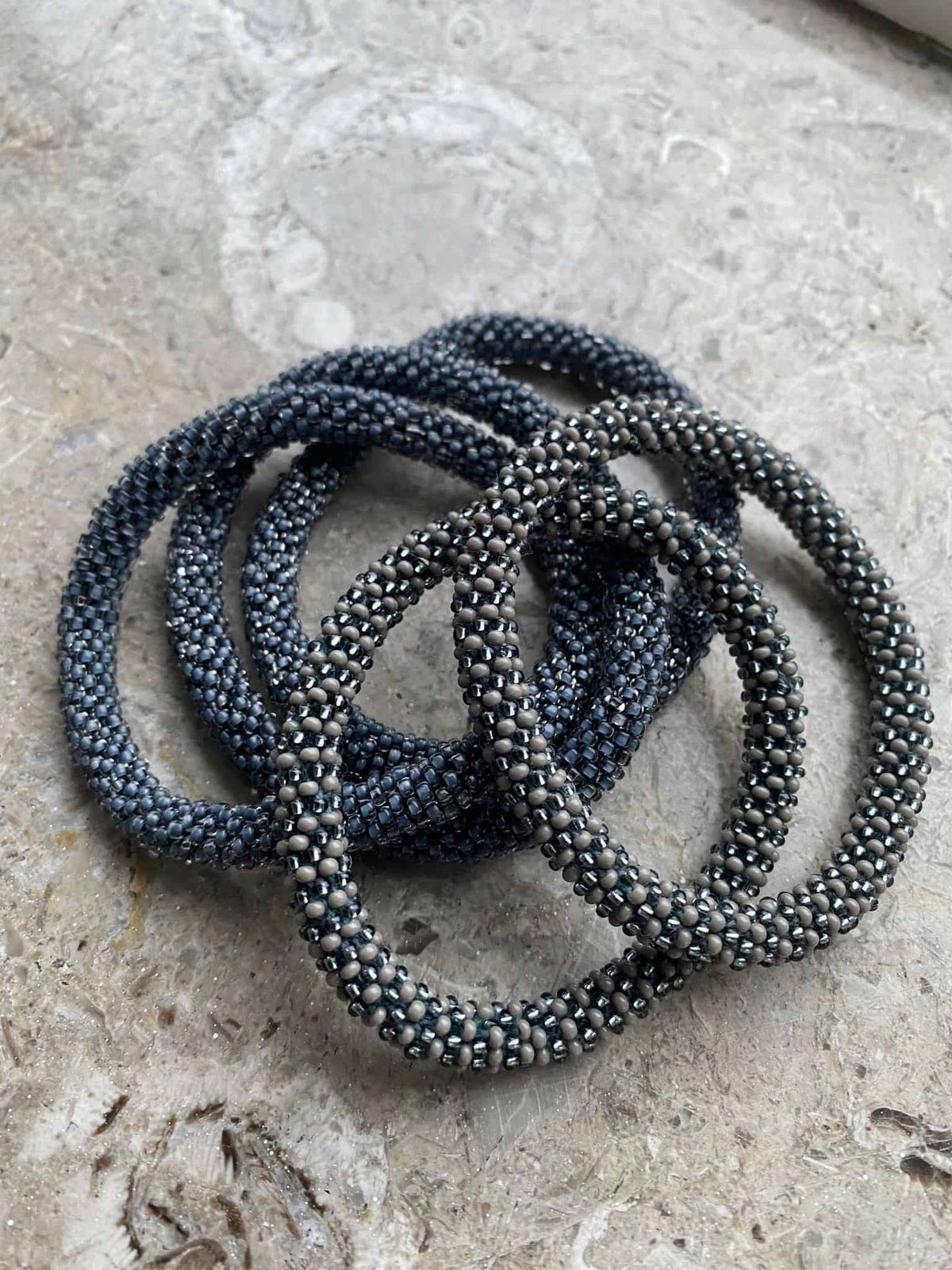 Nepal armbånd - Jeans - VIAMAJA.DK