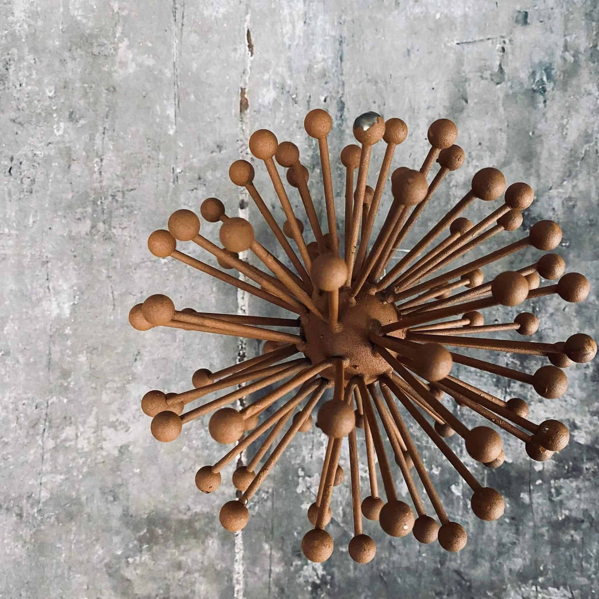 Rust Kugle 22 cm - VIAMAJA.DK