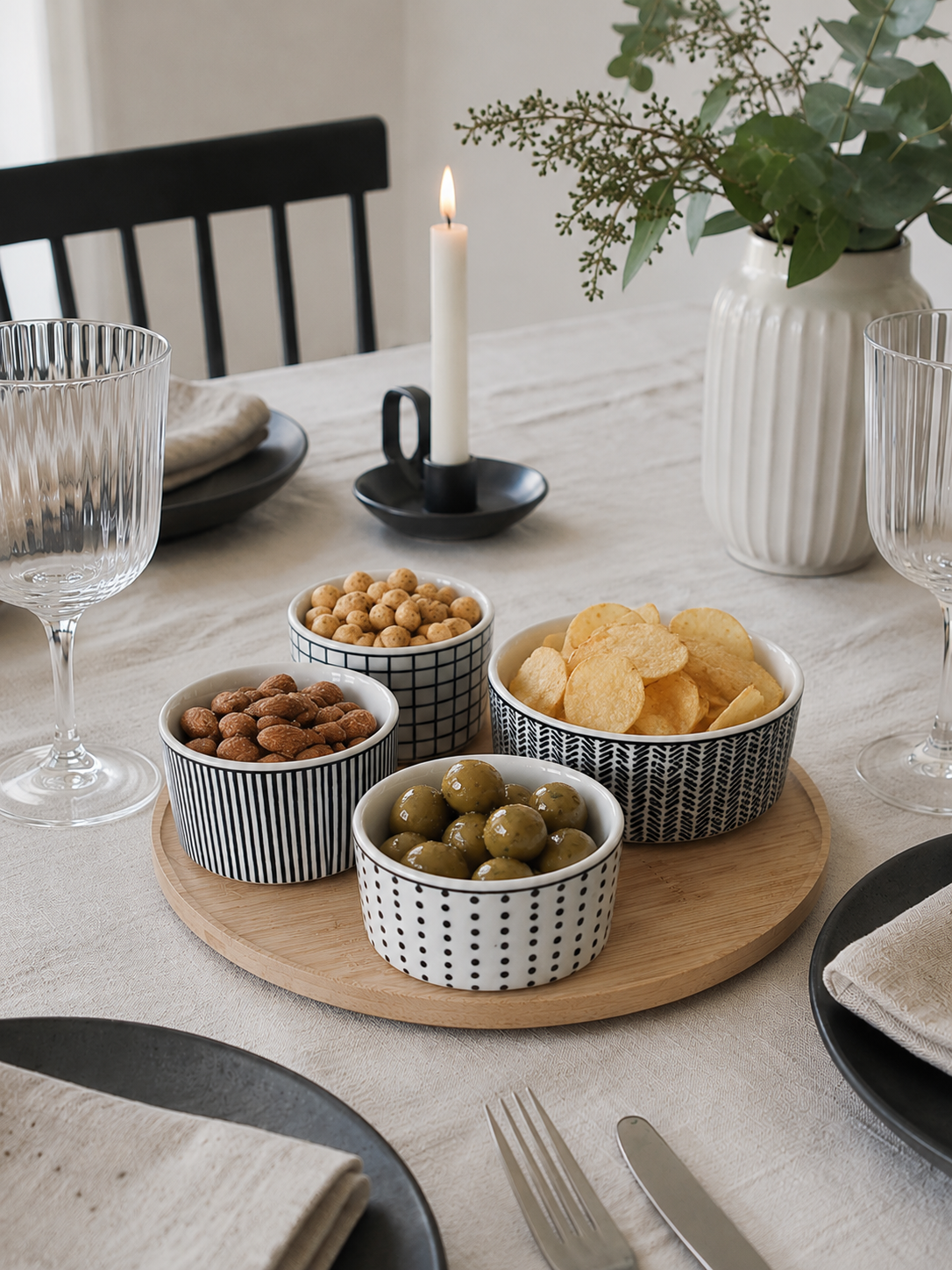Tapas plank - Rond - met 4 schaaltjes