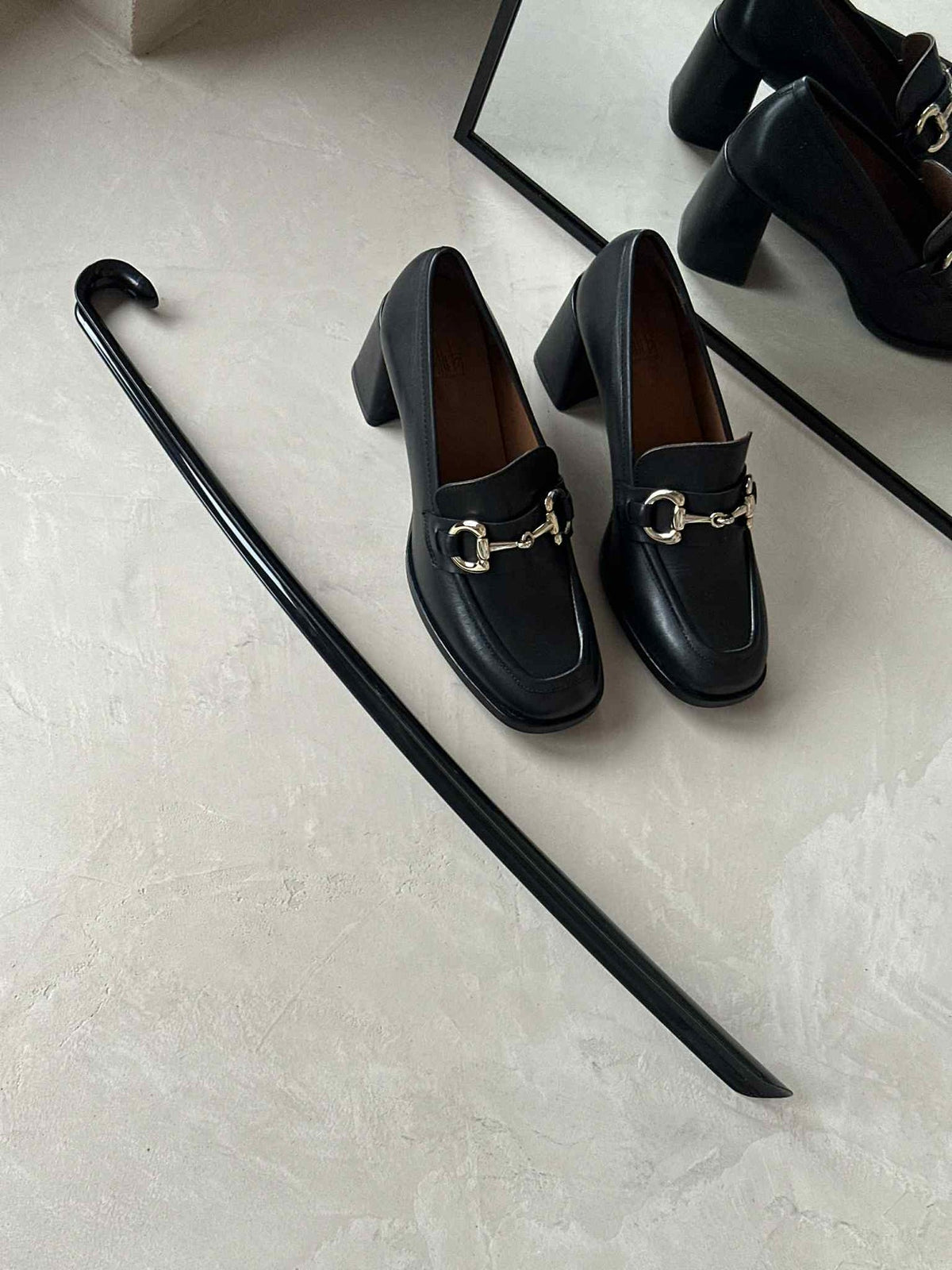 Schoenlepel - Black