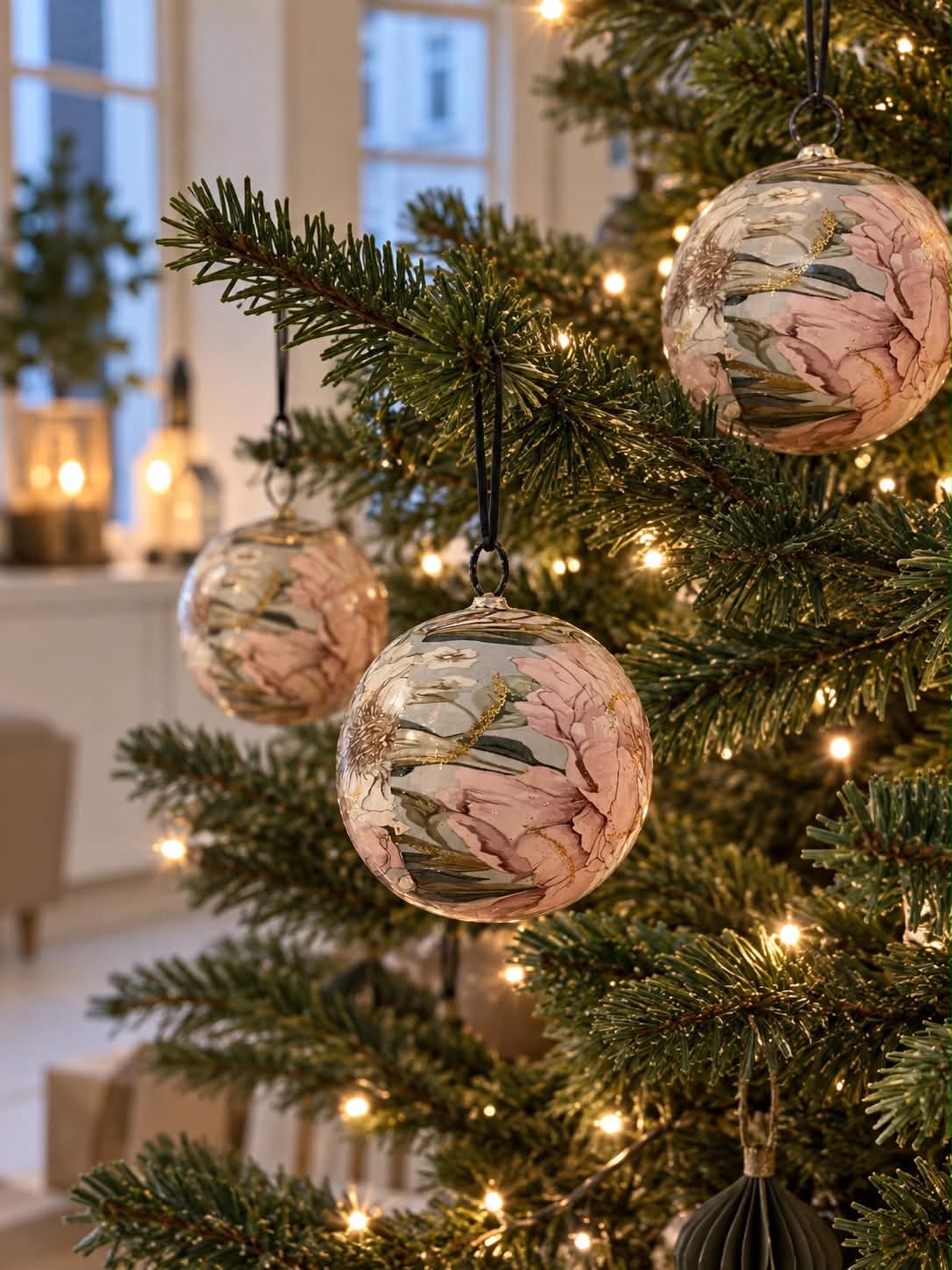 Kerstbal - metal flower