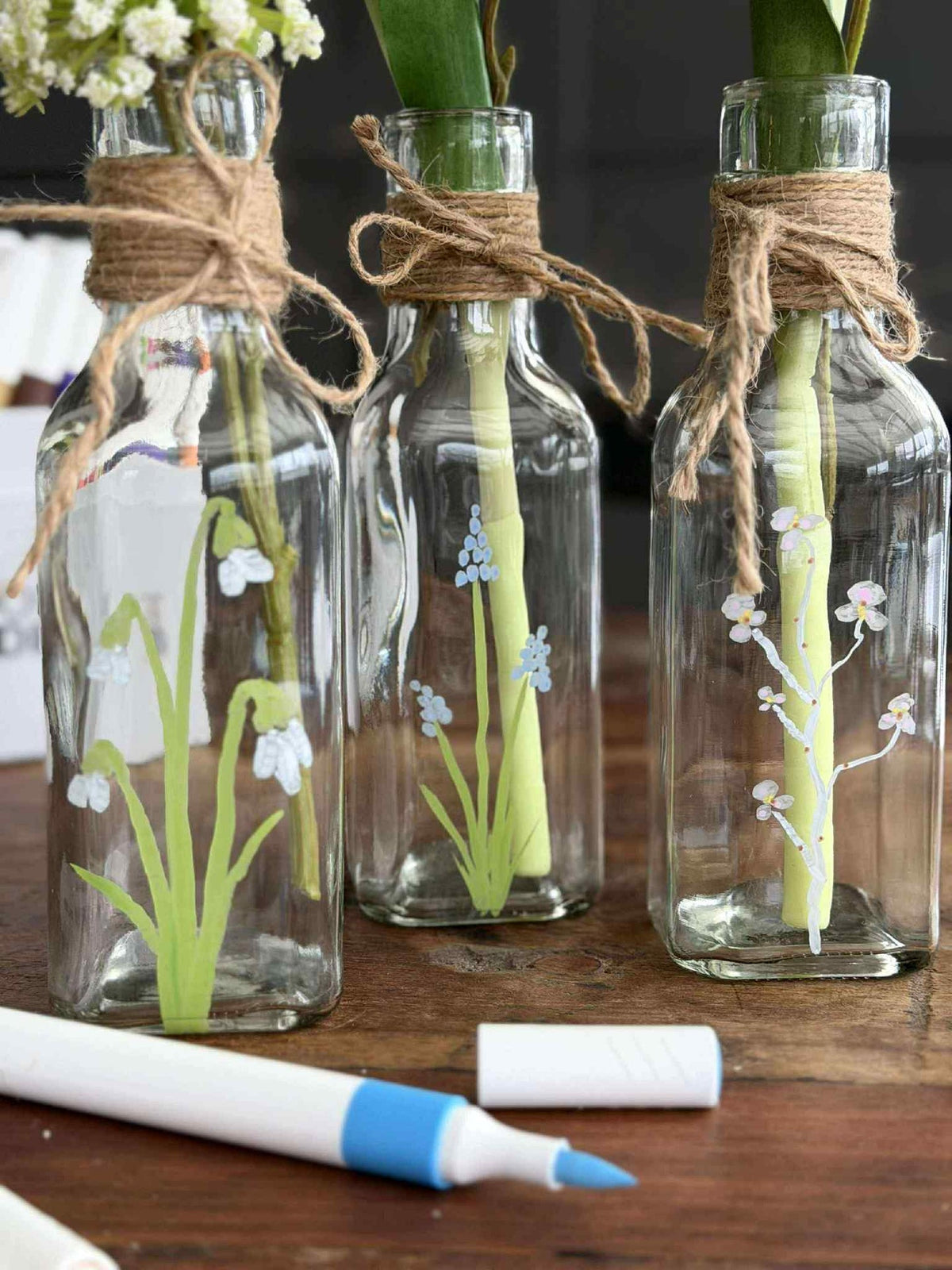 Fles met koord 16cm