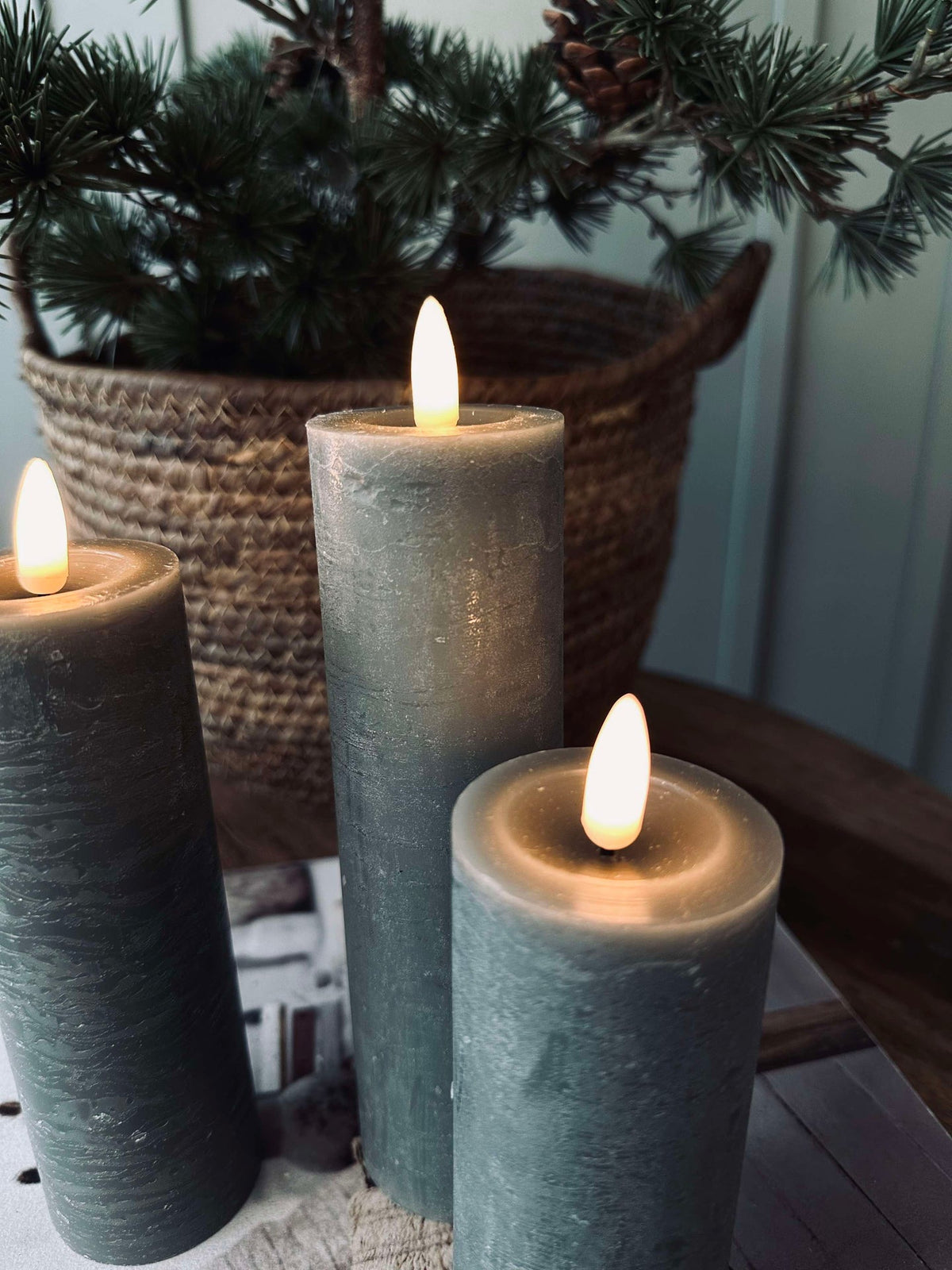 LED Blokkaarsen / Groen – 3 st. Rustiek dia 5 cm