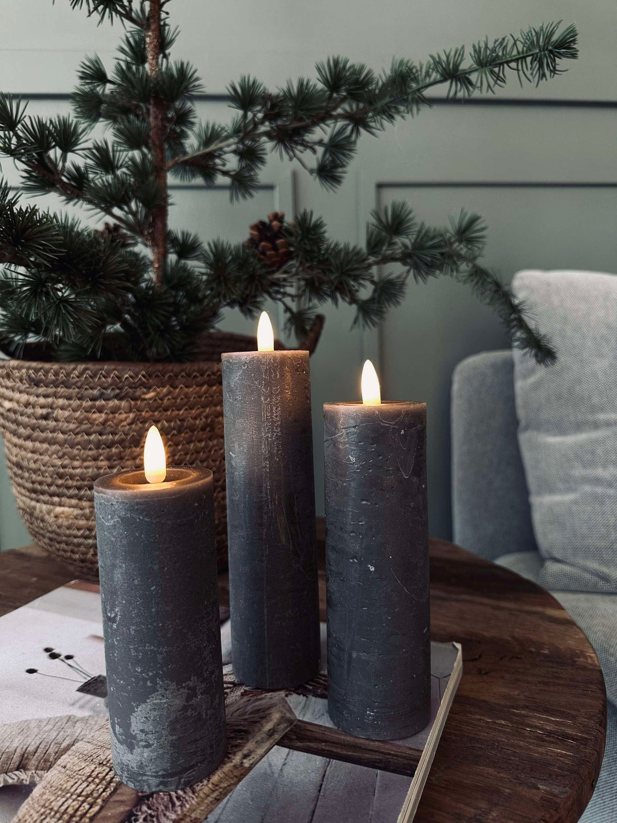 LED Blokkaarsen / Grijs – 3 stuks Rustiek dia 5 cm
