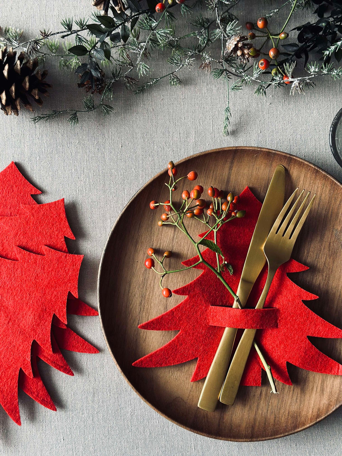 Kerstboompje voor tafelaankleding - Rood 4 st