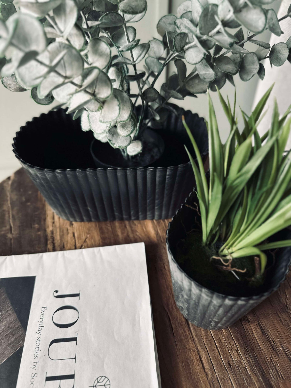Bloempot ovaal - Beton look groot