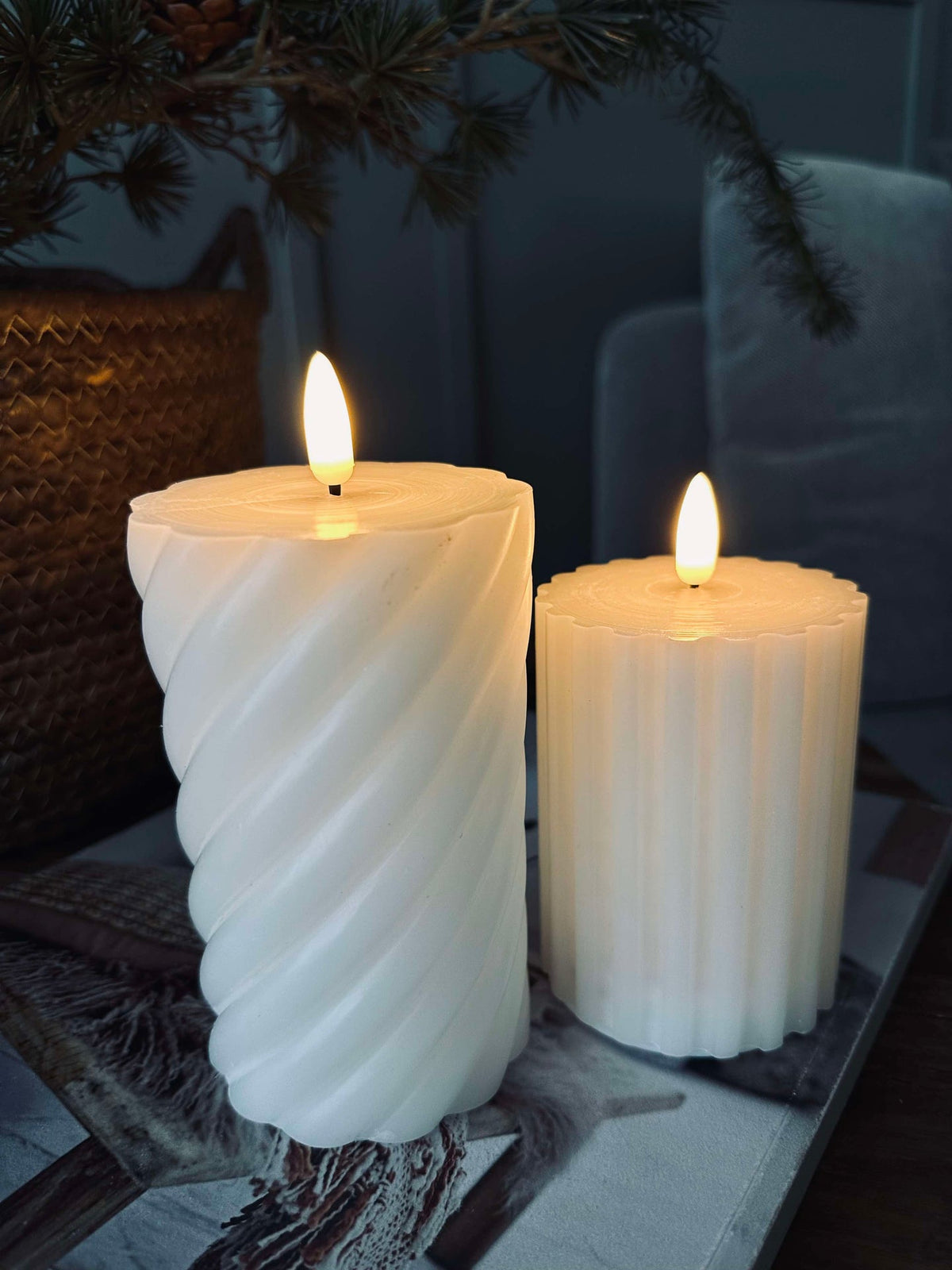 LED Blokkaarsen / Design – 2 st. Wit gestreept