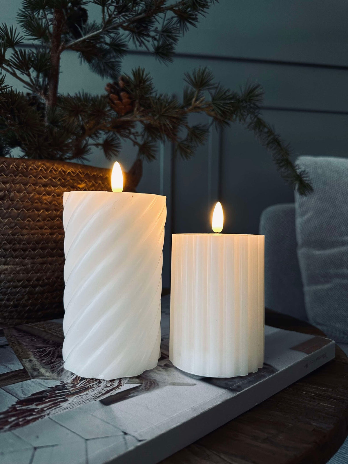 LED Blokkaarsen / Design – 2 st. Wit gestreept