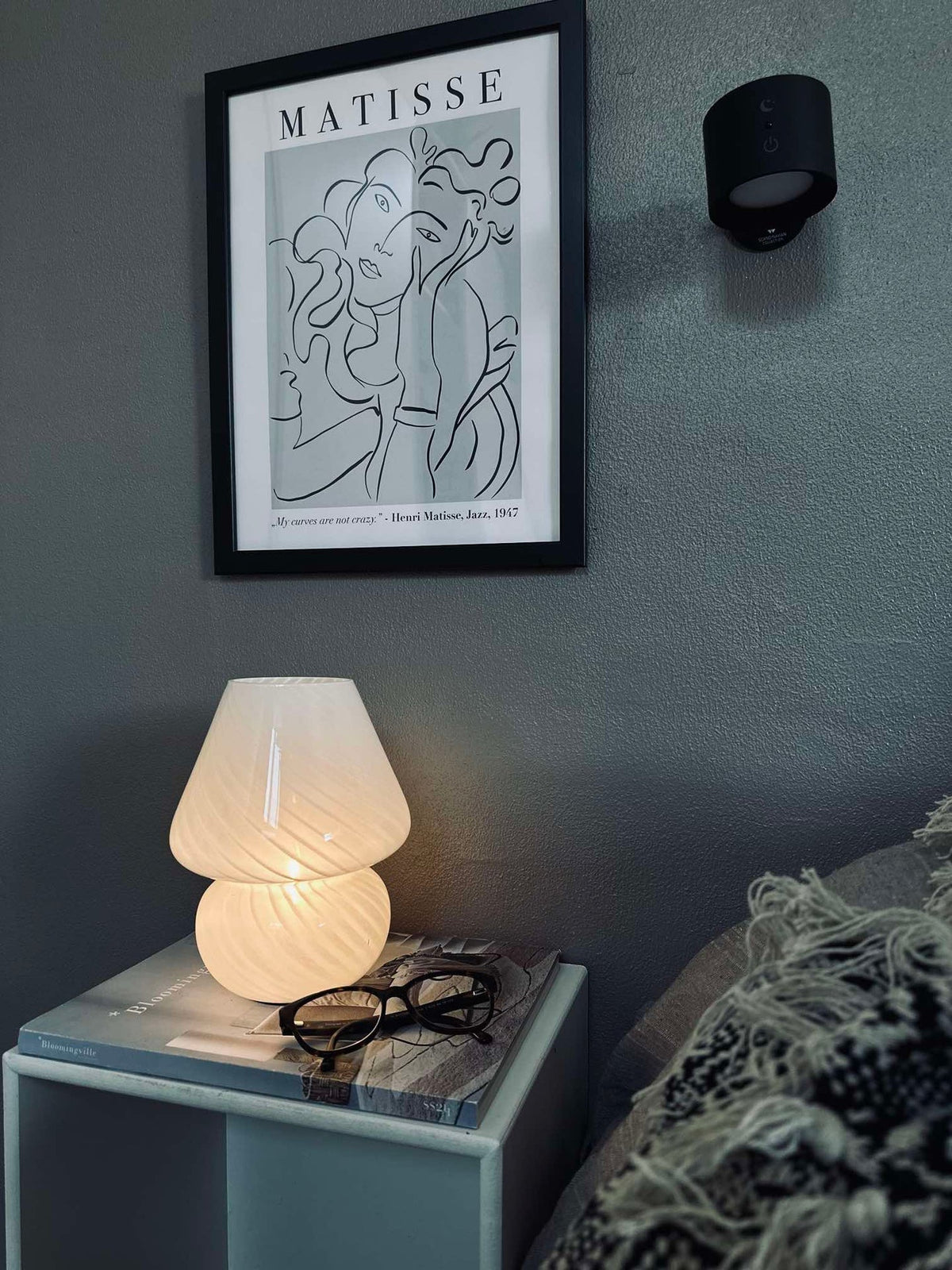 Mushroom Medium – Wit mondgeblazen glas