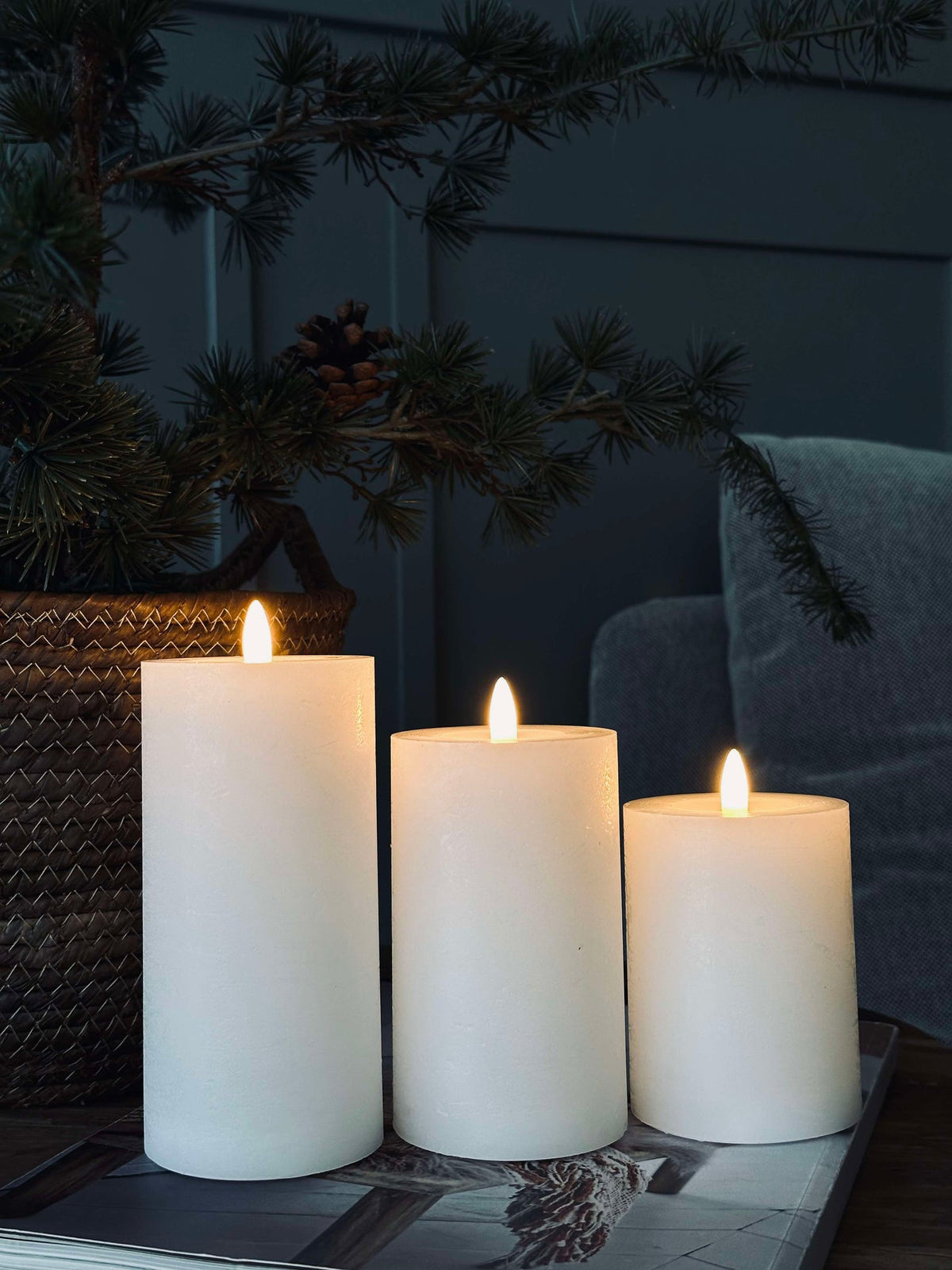 LED stompkaarsen / wit rustiek – 3 stuks