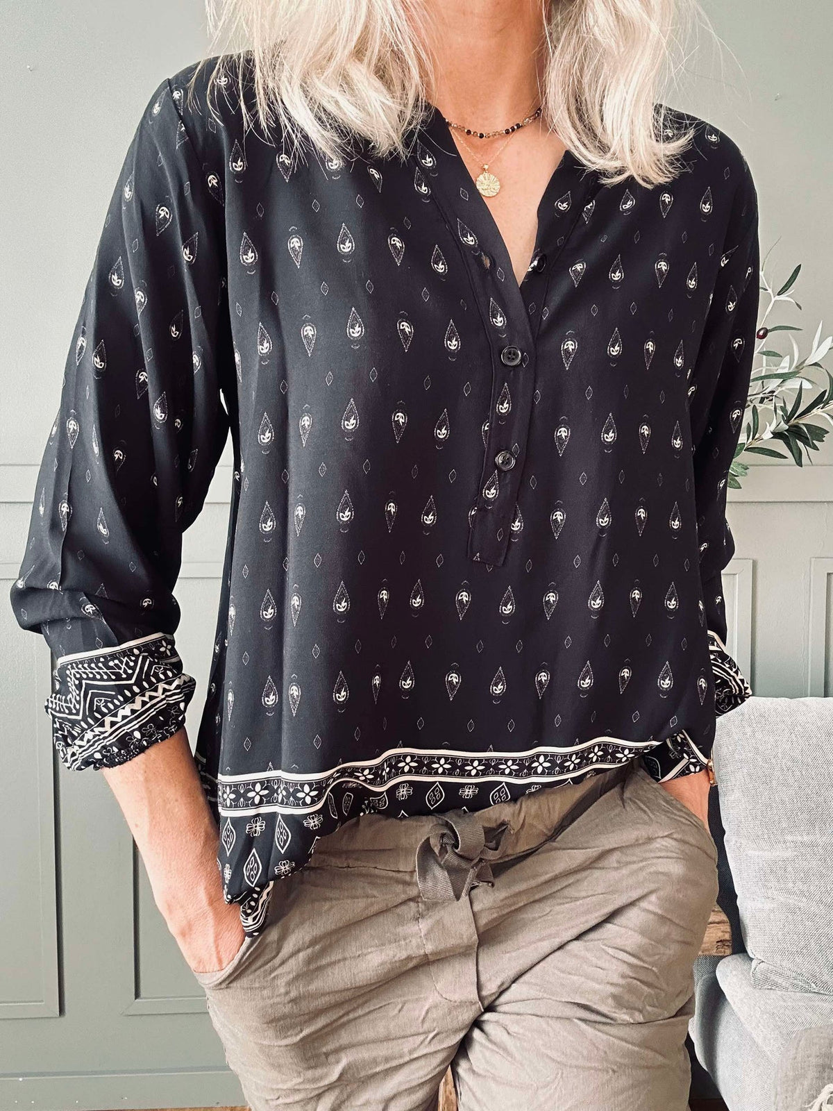 Blouse Ella black