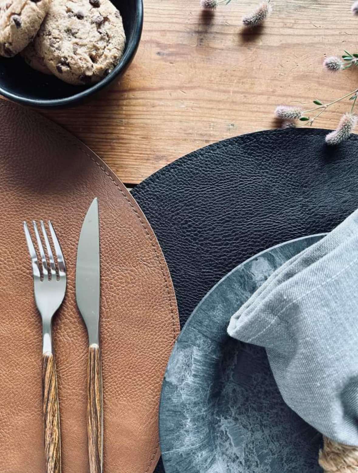 Placemat Rond – Omkeerbaar Cognac / Zwart
