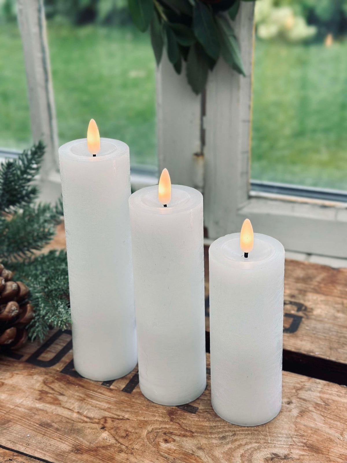 LED-stompkaarsen / wit – 3 stuks met afstandsbediening