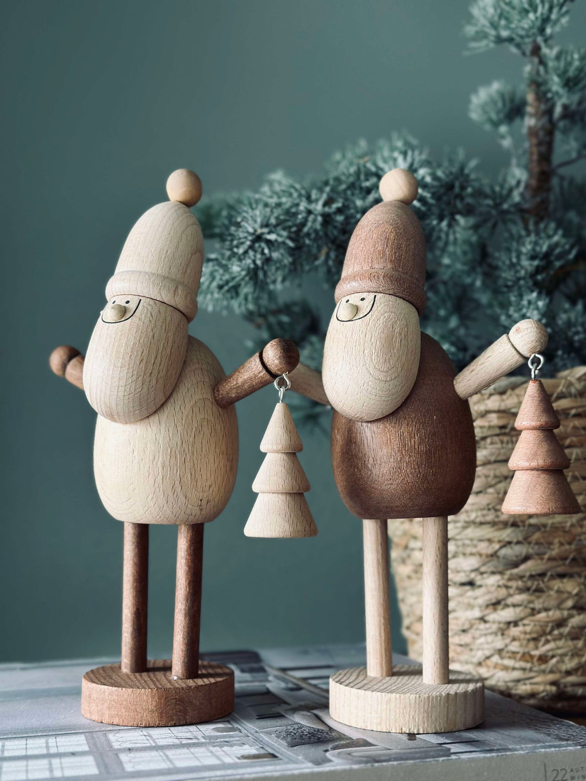 Kerstman Wood