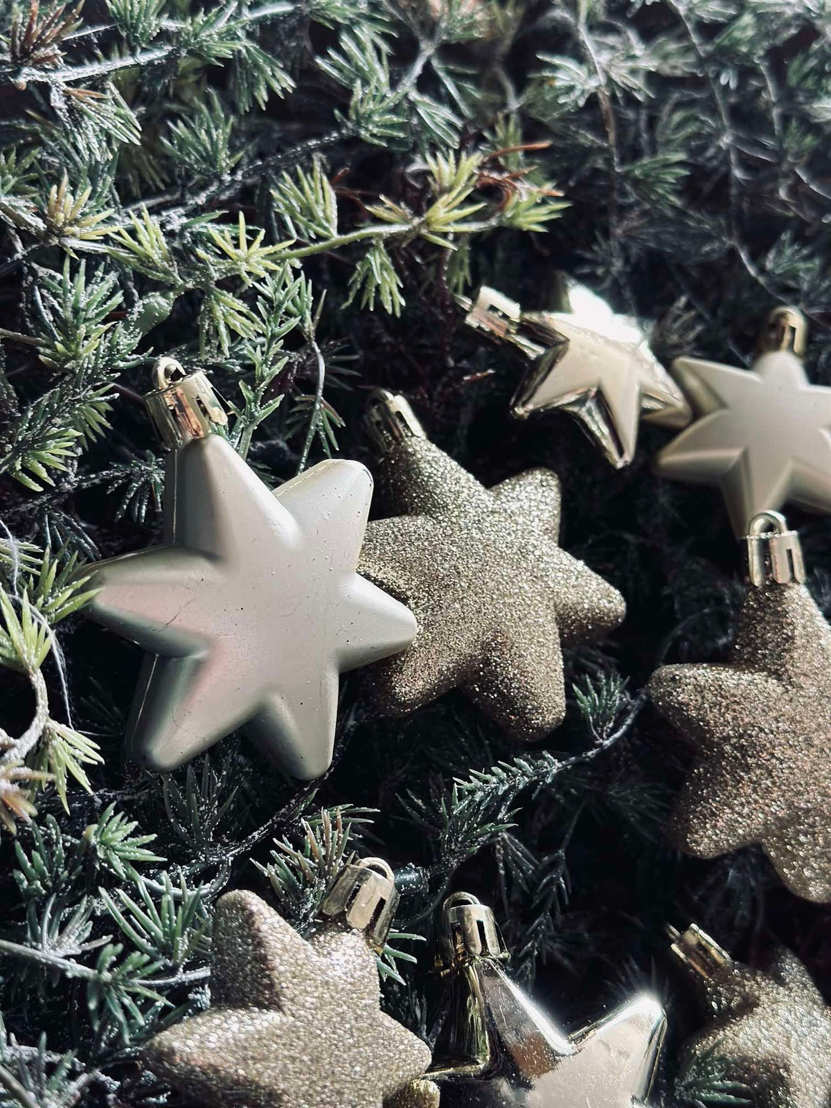 Kerstballen met sterren - Set van 16 stuks