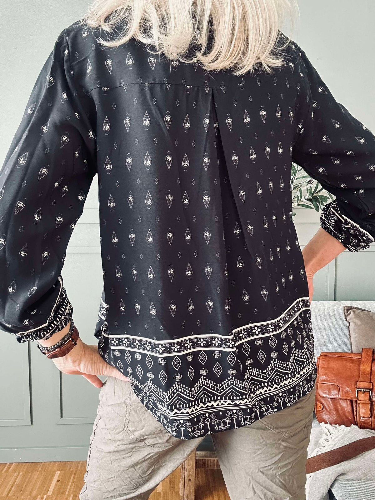 Blouse Ella black