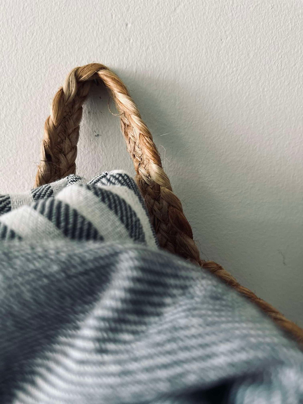 Hangmand met handgreep - Jute small