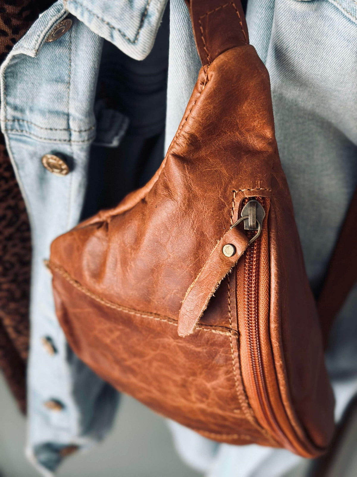 Bumbag Oline Cognac buffelleer