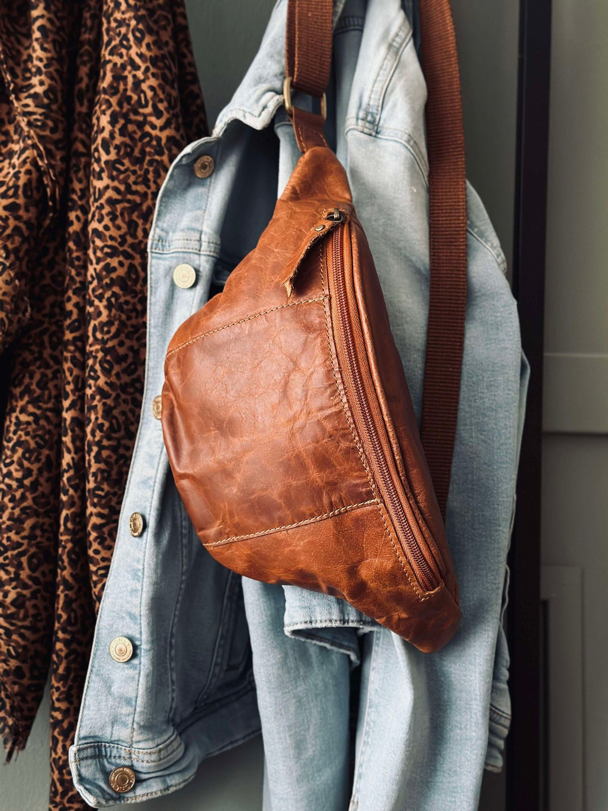 Bumbag Oline Cognac buffelleer