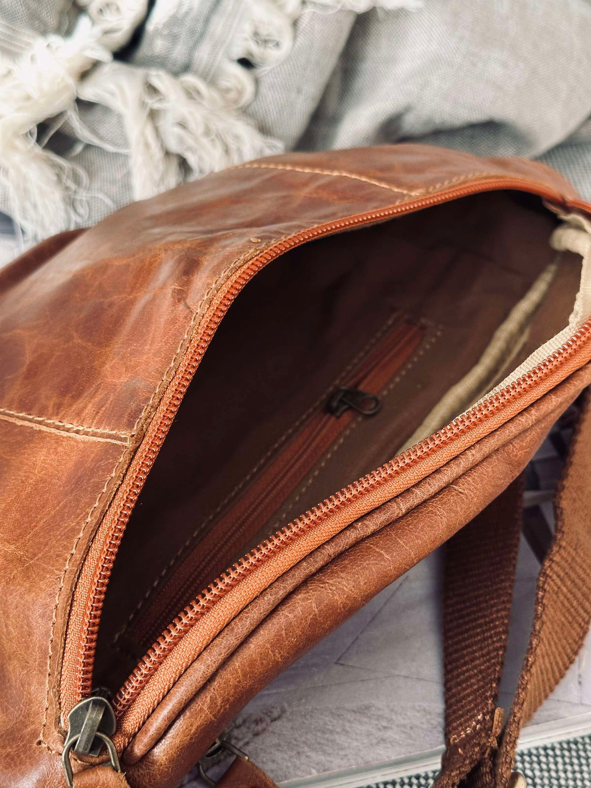 Bumbag Oline Cognac buffelleer