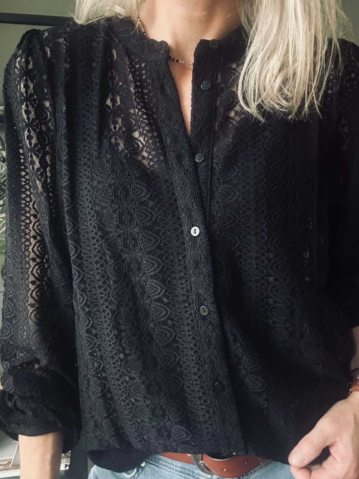 Blouse met kant – Black