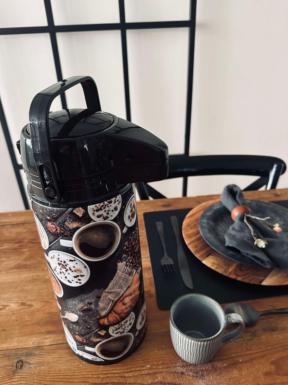 Thermoskan met pomp - 1900 ml.