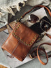 Mobieltas Sally Walnut
