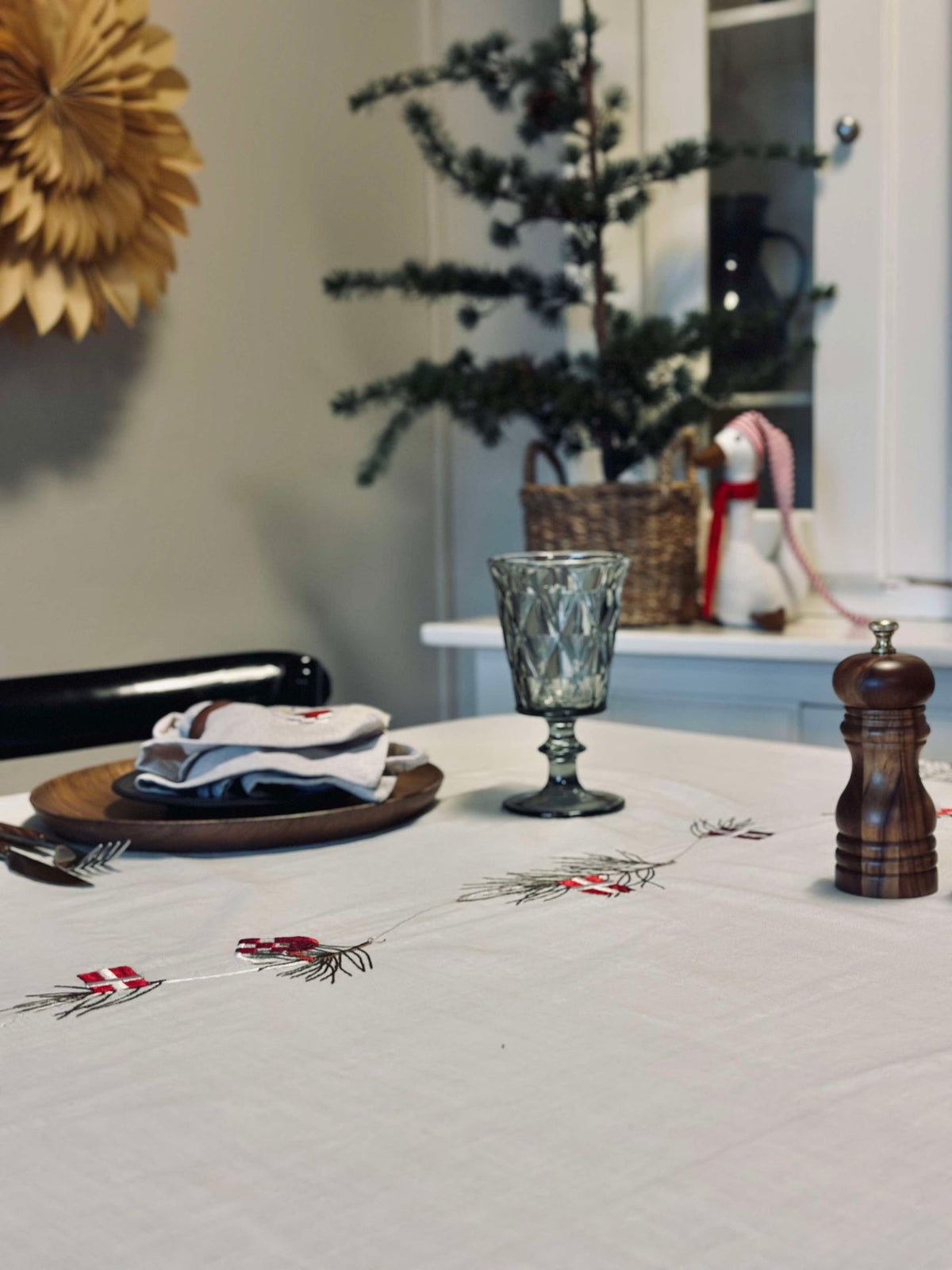 Kersttafelkleed - Deense Kerst 240x140