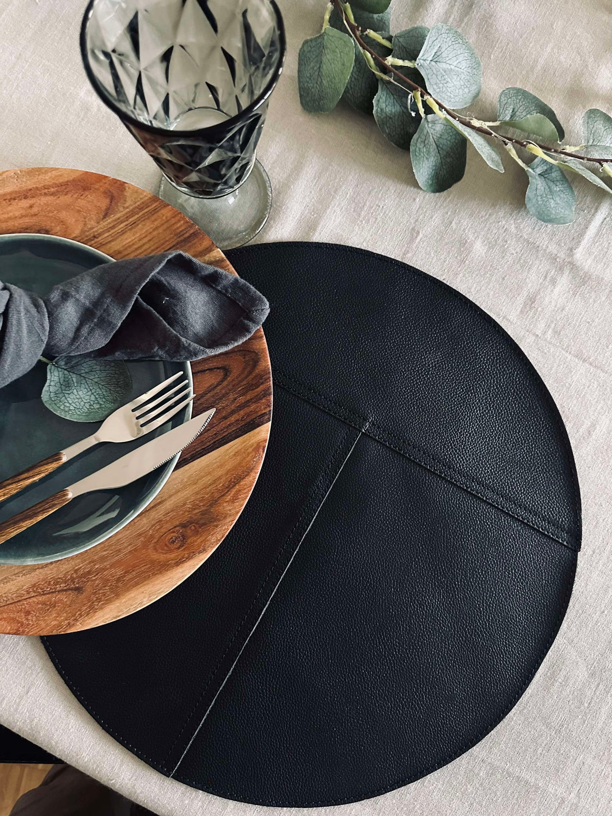 Placemat leer - Zwart dia 38