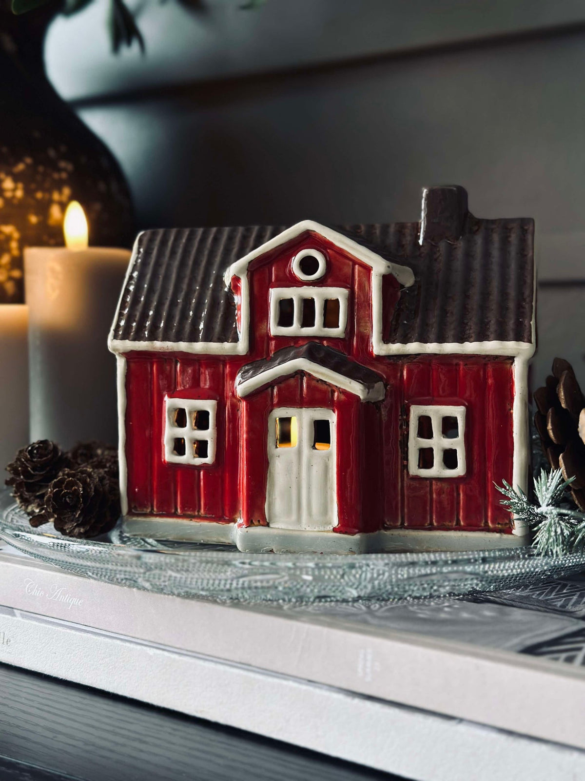 Licht Huisje Keramiek - Rode Houten Huis